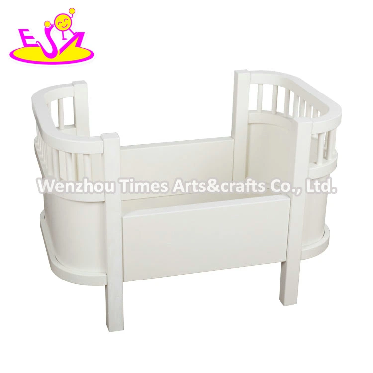 Classic Design Mini Furniture Toy Wooden Doll Bed for Kids Pretend Play W06b131b