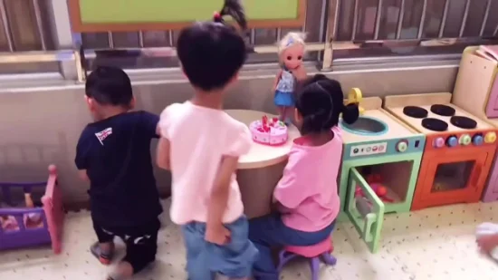 Children′ S Wooden Doll House Role Playing Toy Kindergarten Kitchen Set